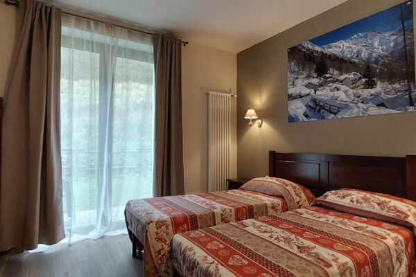 Principale-camera-boschettiera-Locanda-della-Luna-Hotel-Valle-Soana